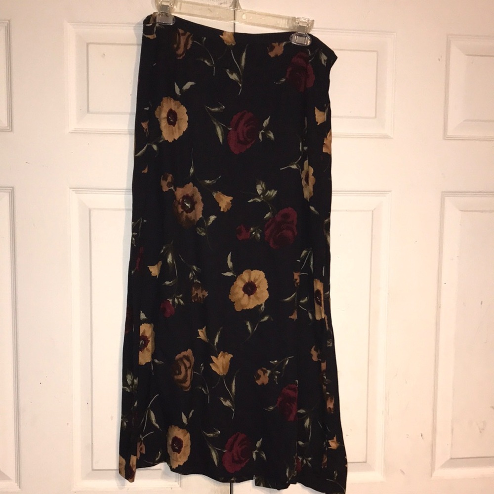 Women’s Sag Harbor Floral Rayon Skirt